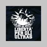 Liberta Per Gli Ultras - A.C.A.B.  plavkové pánske kraťasy s pohodlnou gumou v páse a šnúrkou na dotiahnutie vhodné aj ako klasické kraťasy na voľný čas